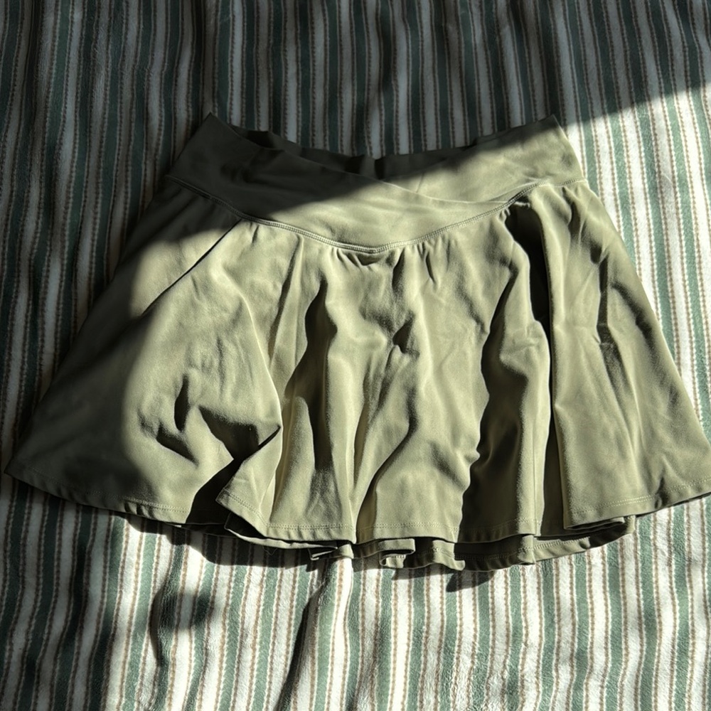 Pacsun PC 1980 Olive Green Pleated Skirt
